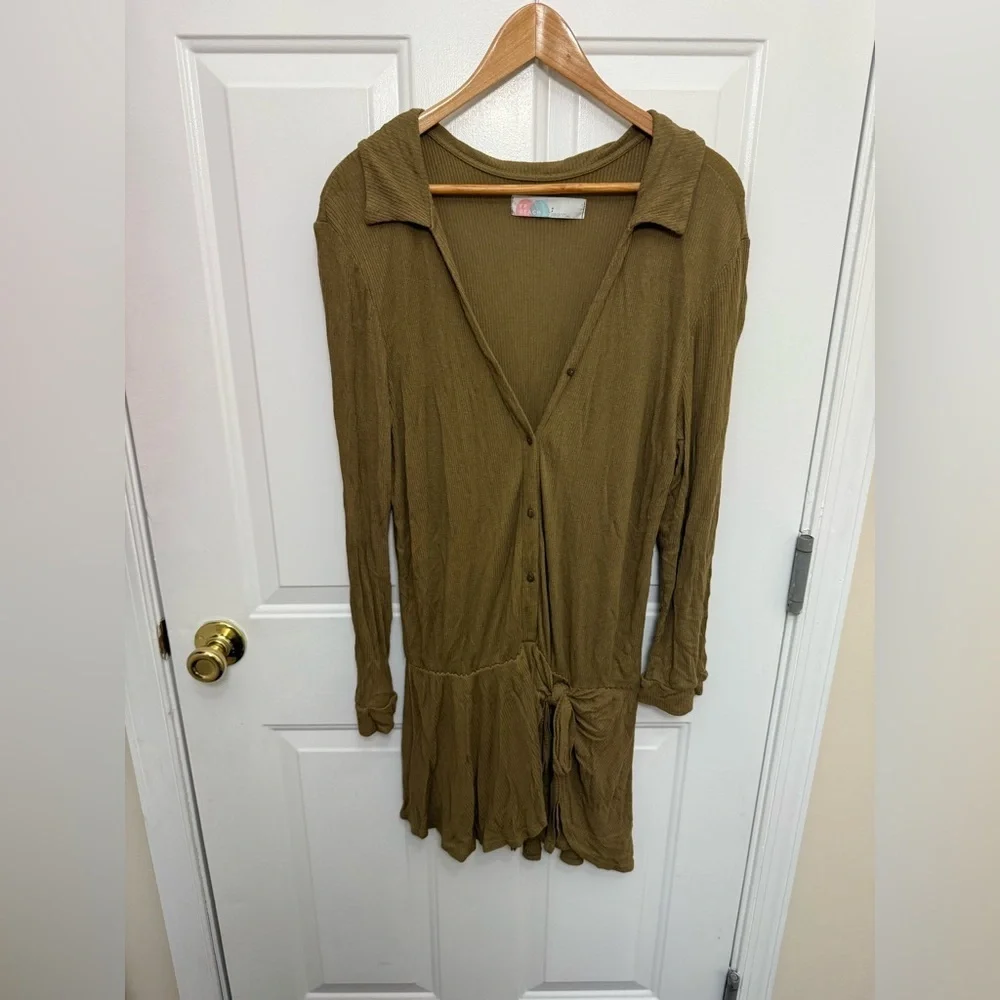 Free People Beach olive green romper S linen lightweight vacation beach